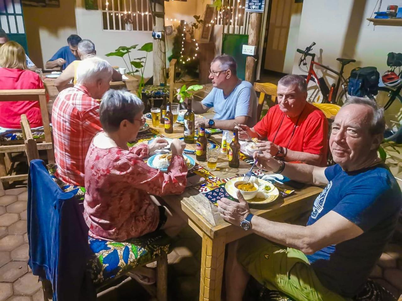The Secret Garden Hotel Моші Екстер'єр фото