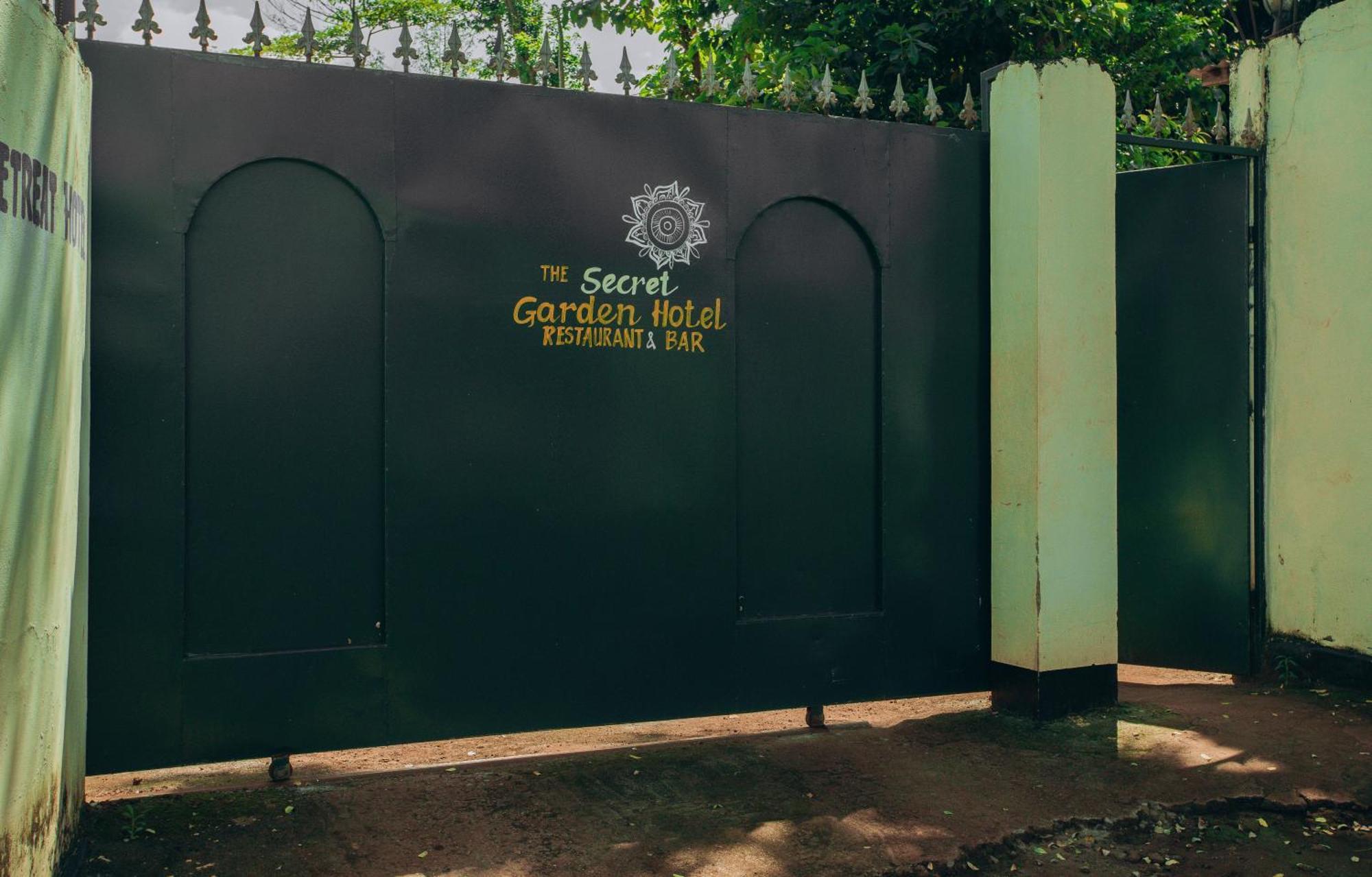 The Secret Garden Hotel Моші Екстер'єр фото